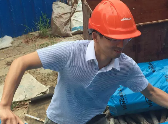 贏勝“奧運(yùn)”:贏勝人洪荒之力大比拼 烈日炎炎 向堅(jiān)守一線的贏勝人致敬 贏勝“奧運(yùn)”:贏勝人洪荒之力大比拼 烈日炎炎 向堅(jiān)守一線的贏勝人致敬